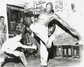 mestre kim - Mestre Kim Capoeira